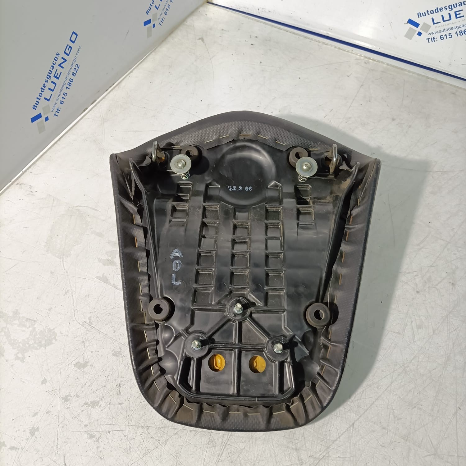 Asiento pasajero Honda NC 700 SD 2012 - Imagen 3