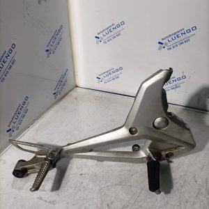 Soporte estribera lado derecho Honda NC 700 SD 2012