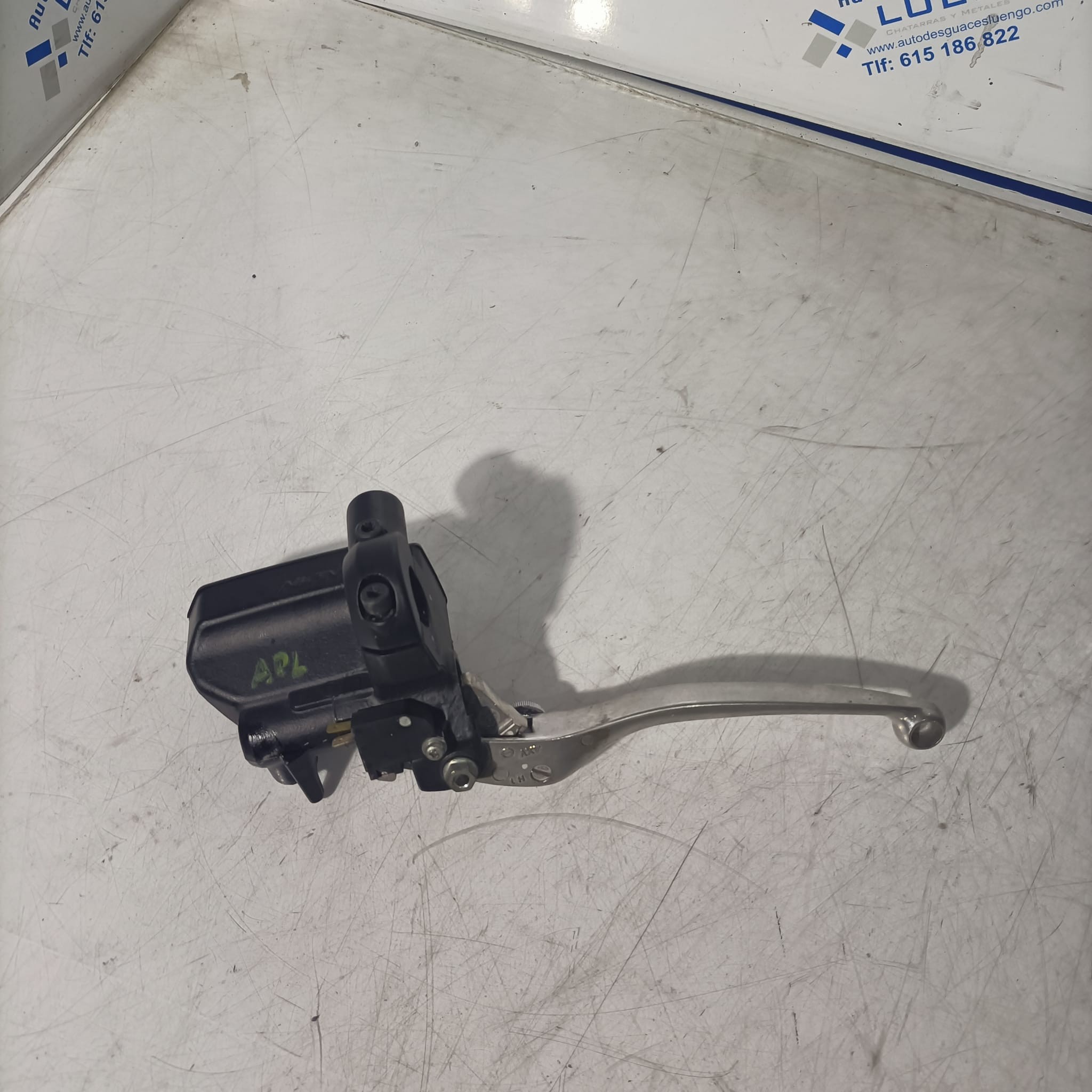 Bomba freno delantero Kawasaki Z650 2022 - Imagen 2