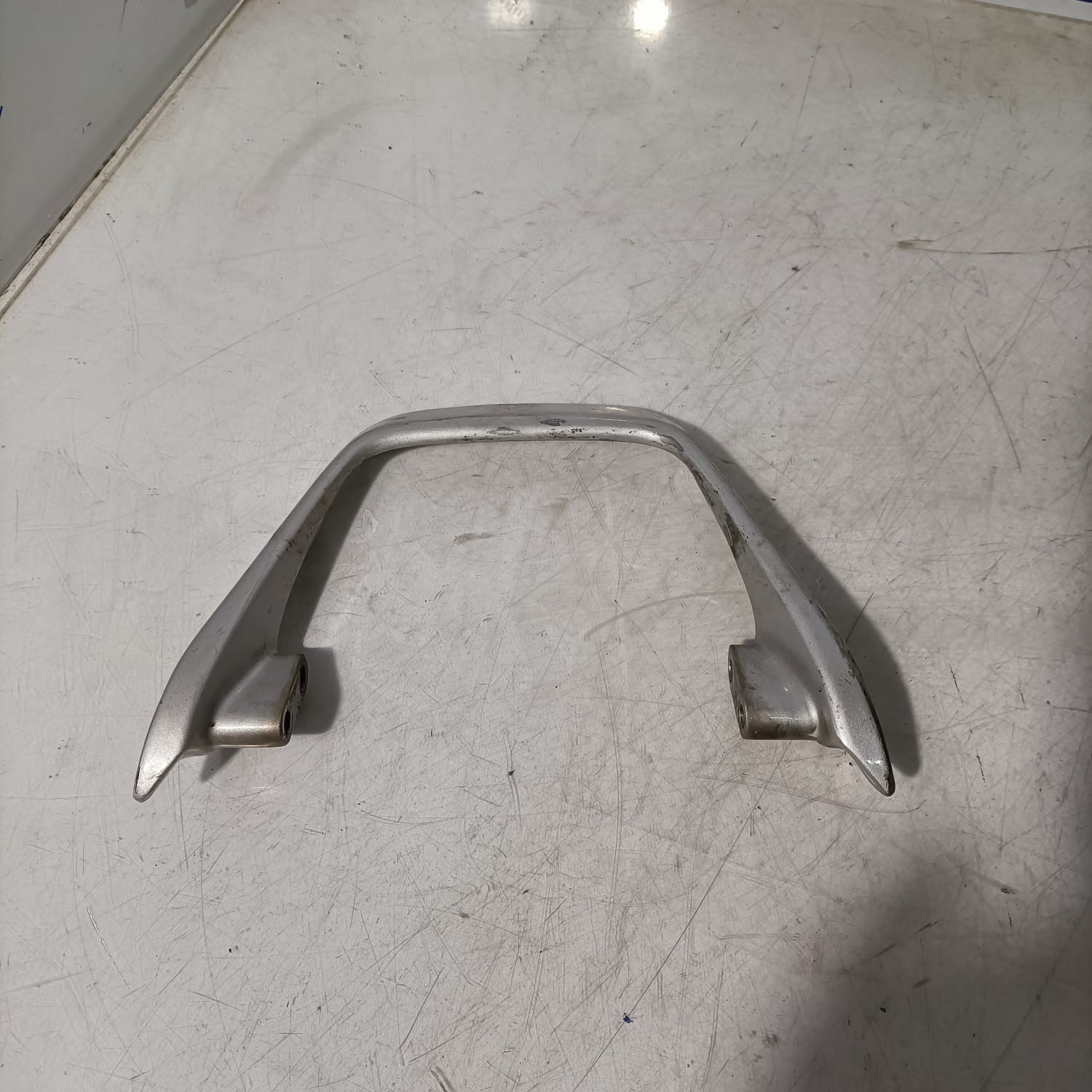 Asidero Honda CBR 125 2005 - Imagen 2