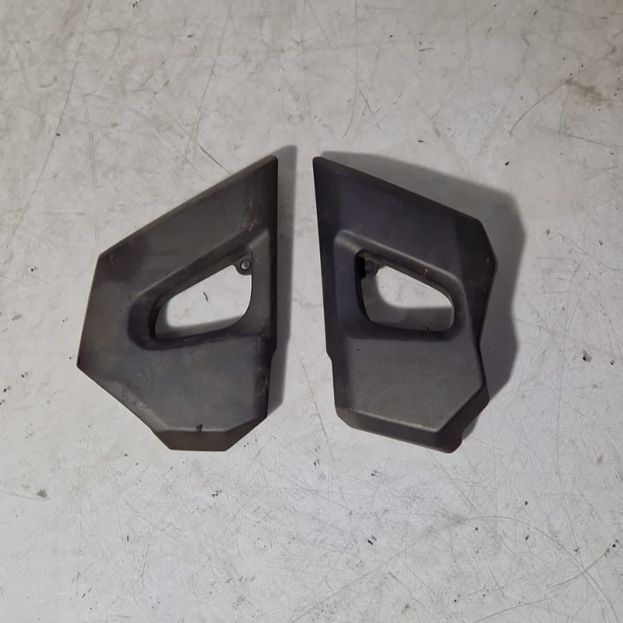 Tapa laterales motor Kawasaki Vulcan S 650 2016