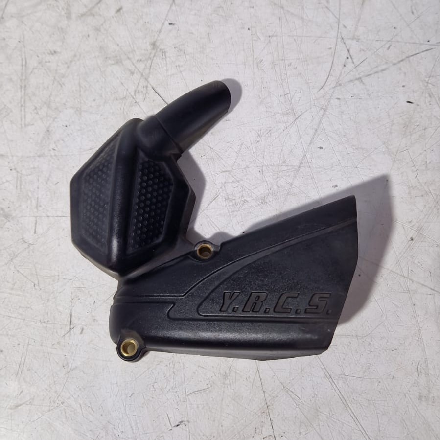 Tapa piñón Yamaha YS 125 2017