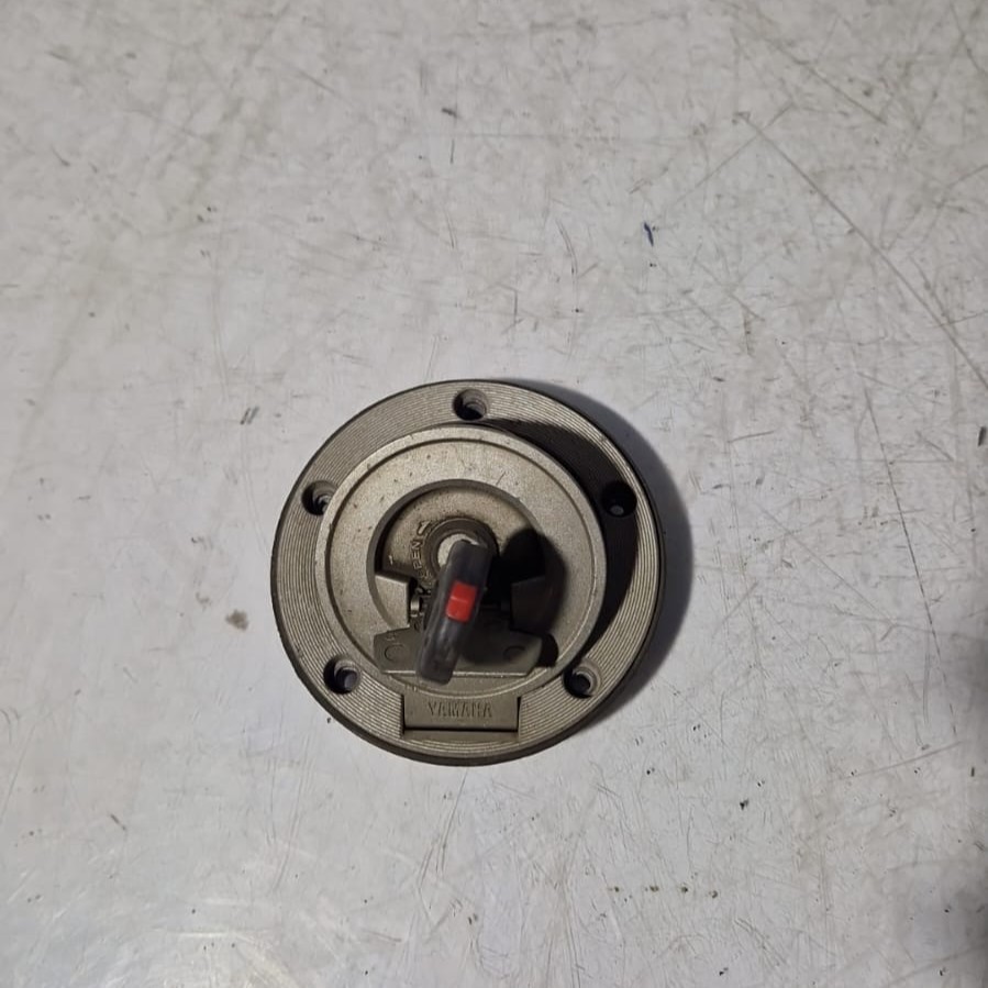 Tapón gasolina Yamaha R6 2007