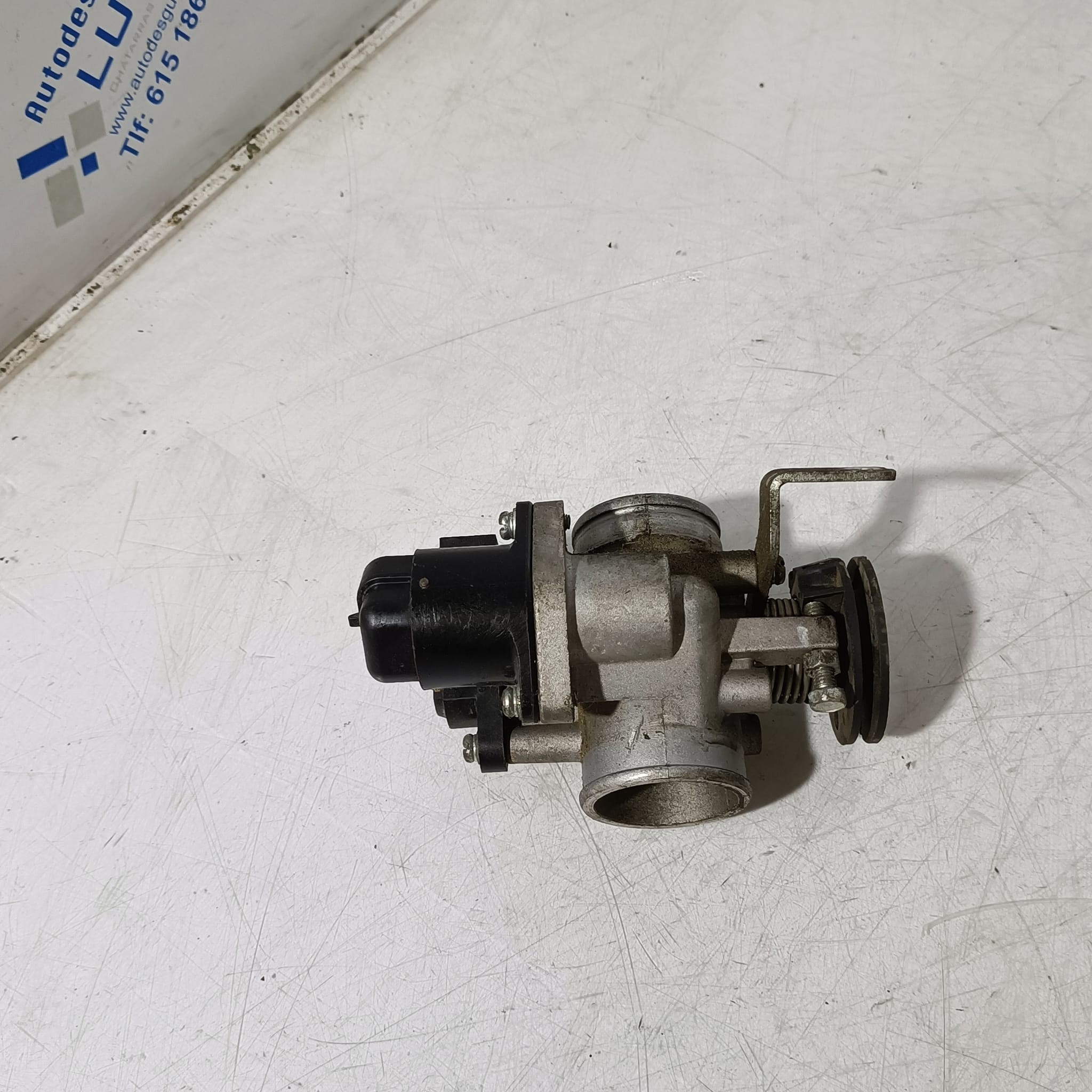 Cuerpo mariposas Keeway RKF 125 2020