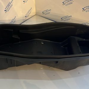 Baúl bajo asiento Wottan Storm 125 2021