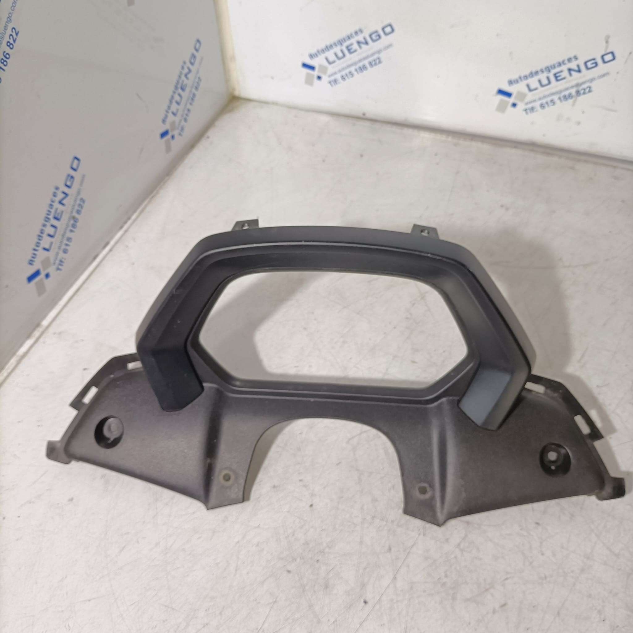 Tapa marcador Yamaha Nmax 125 2025