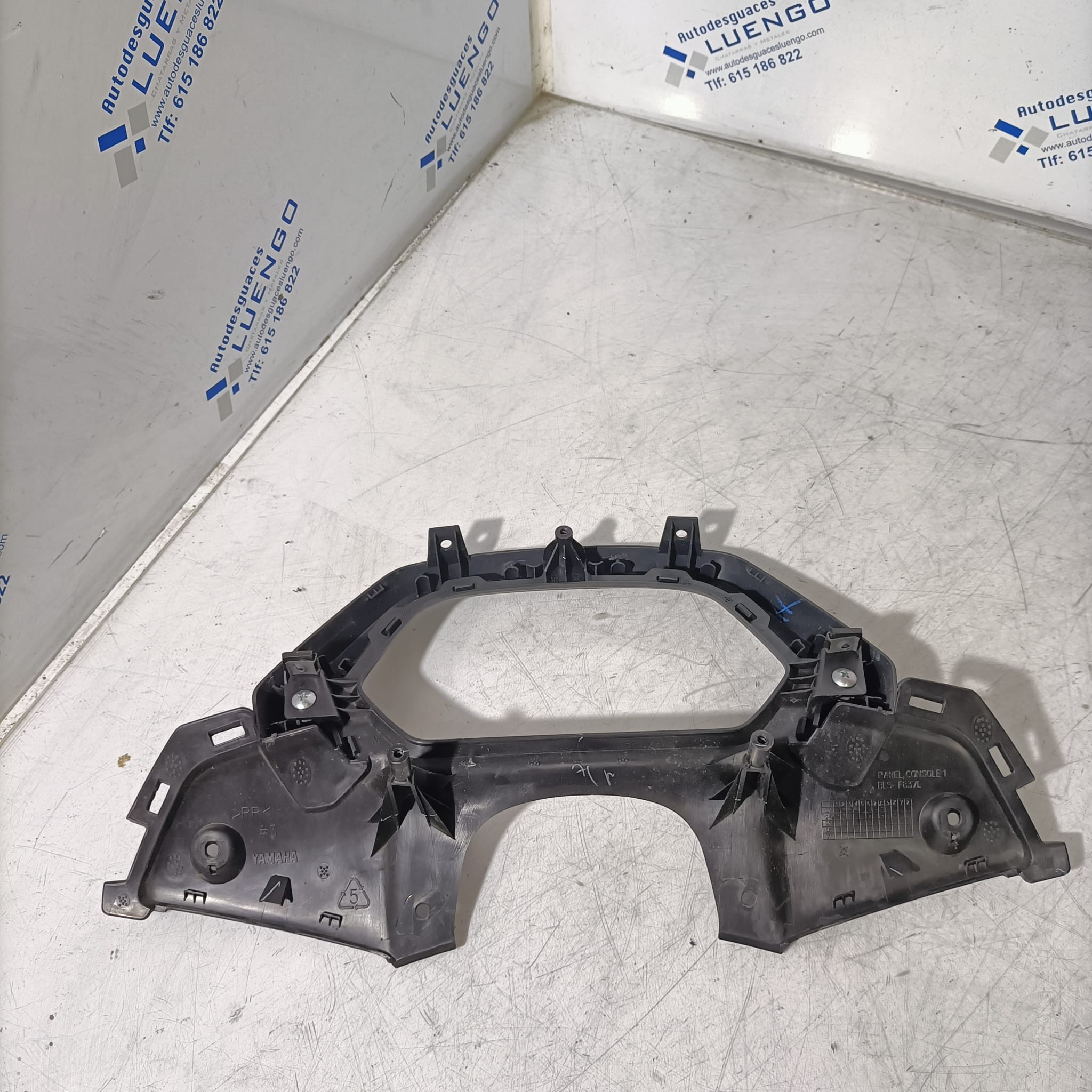 Tapa marcador Yamaha Nmax 125 2025 - Imagen 2