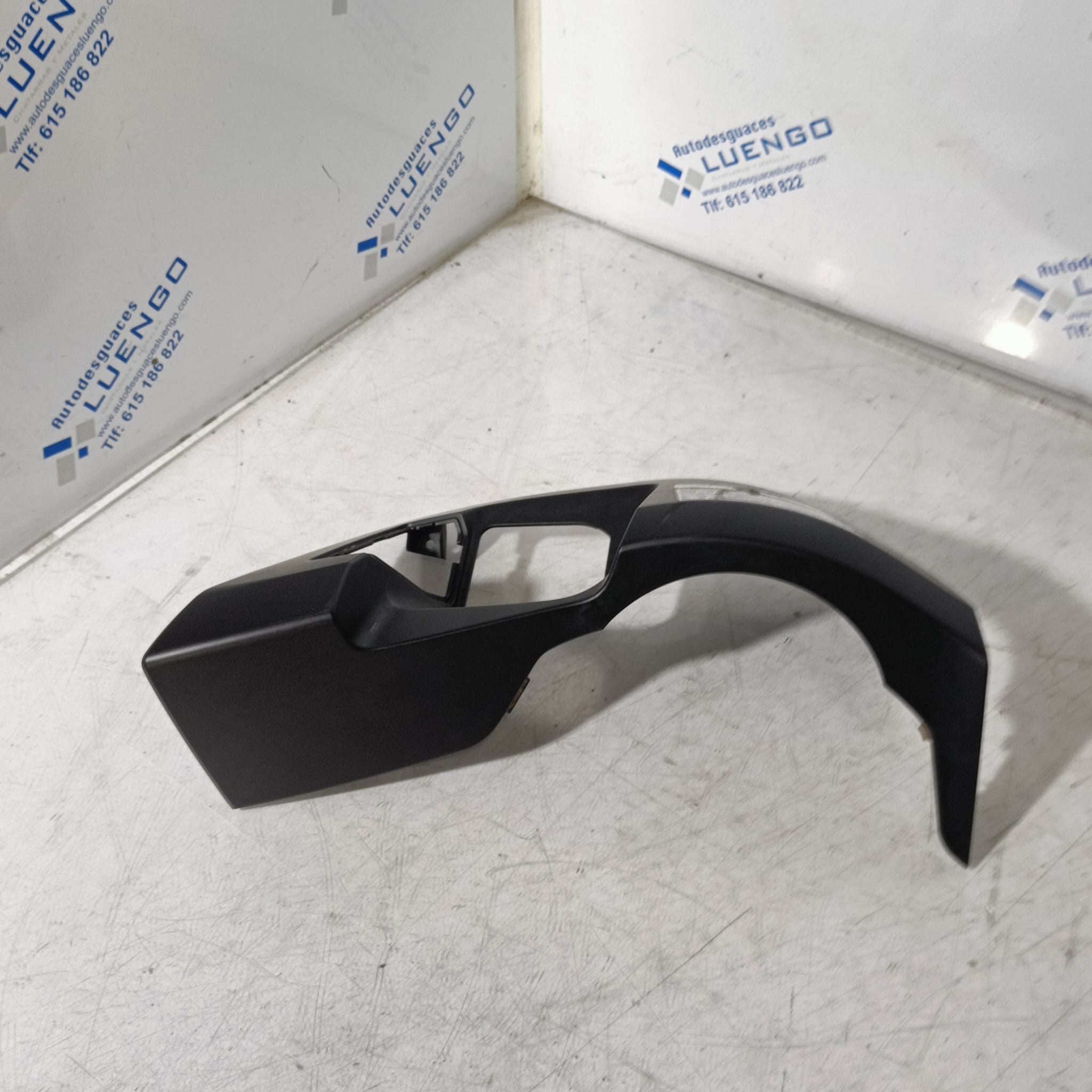 Tapa guantera Honda PCX 125 2025-2026 - Imagen 2