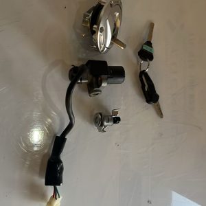 Conjunto de cerraduras Voge DS 500 2022