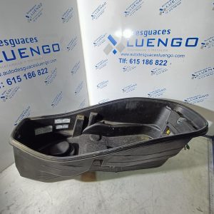 Baúl bajo asiento Sym Joymax 125i 2018