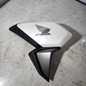 Tapa depósito lado derecho Honda CB 125 F 2022