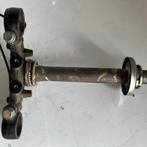 Tija de dirección Yamaha YS 125 2017