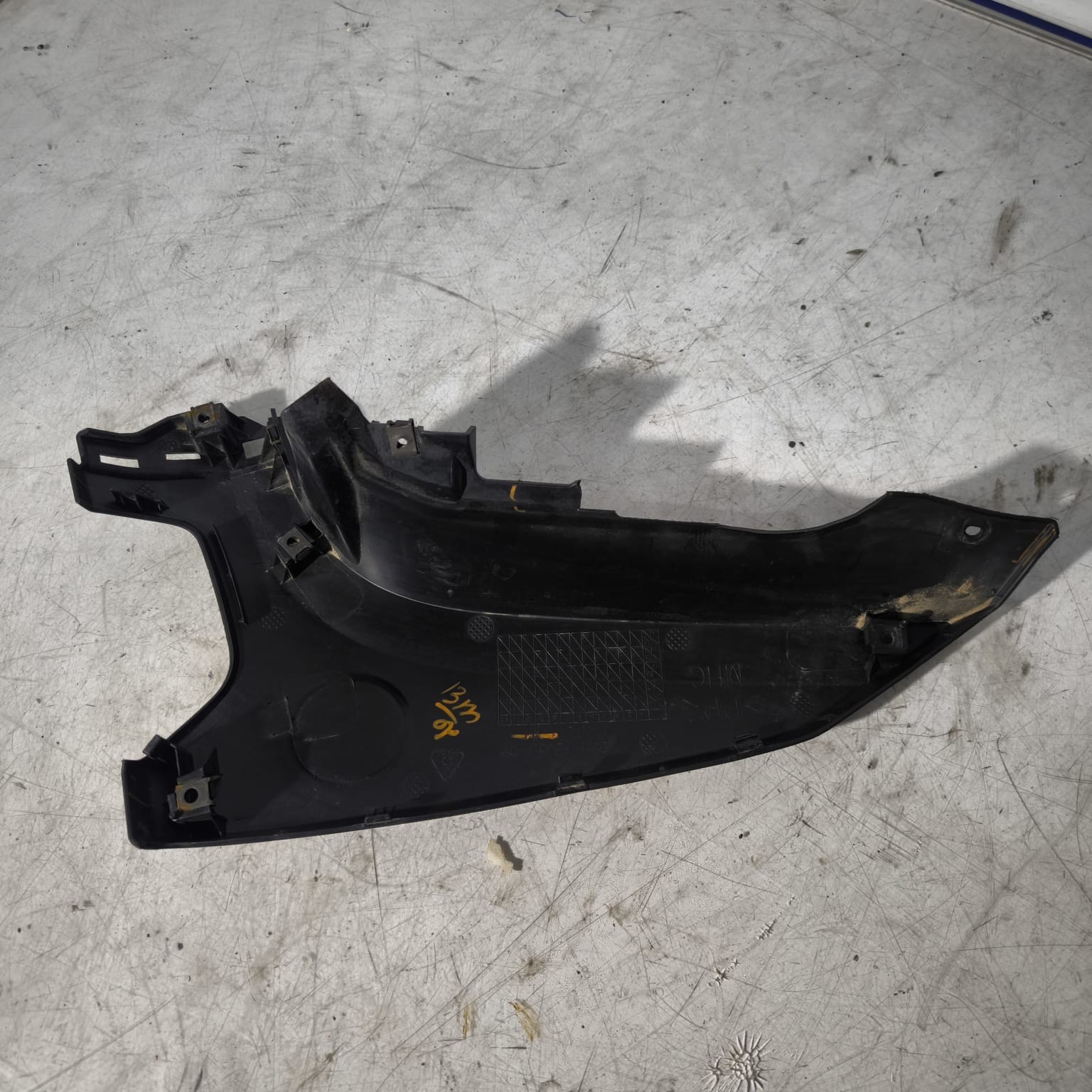 Tapa delantera izquierda Yamaha Nmax 125 2021-2023 - Imagen 2