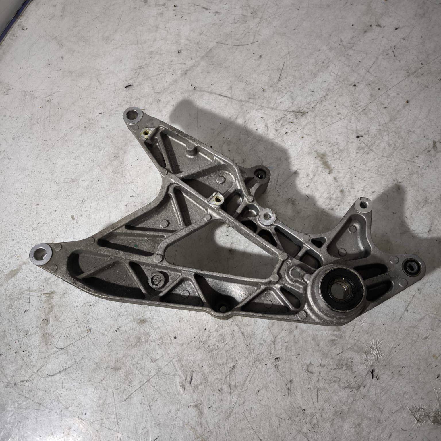 Triángulo basculante Honda Forza 125 2023 - Imagen 2