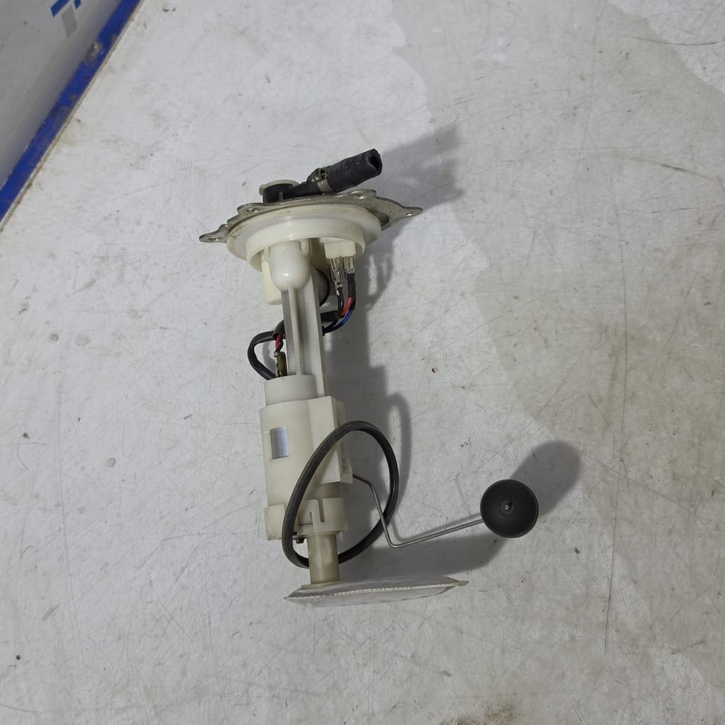 Bomba gasolina Yamaha Xmax 400 2013