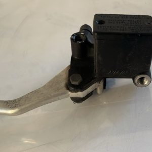 Bomba de freno delantero Suzuki Burgman 400 2016