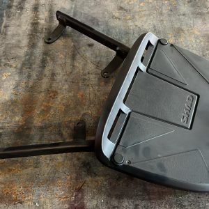Asideros con porta topcase marca Shad Kawasaki ER-6f 2008