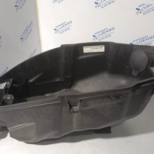 Baúl bajo asiento Piaggio Beverly 300 2021
