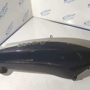 Tapa de lateral lado derecho Piaggio Beverly 300 2021