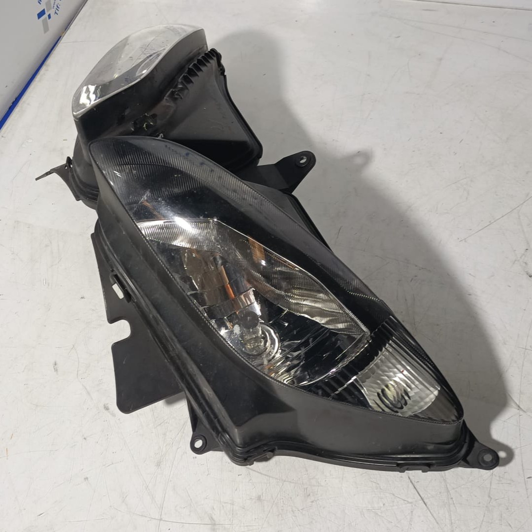 Faro delantero Yamaha Fazer S2 2007-2009 - Imagen 2