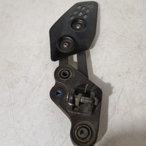 Soporte estribera lado izquierdo Yamaha MT 07 Tracer 2018