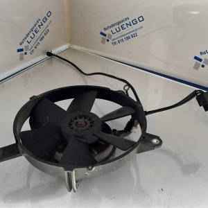 Electroventilador del radiador derecho Honda Varadero XLV 1000 2003
