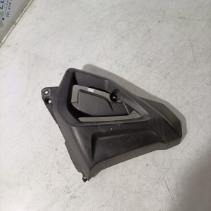 Tapa radiador lado derecho BMW F800R 2017