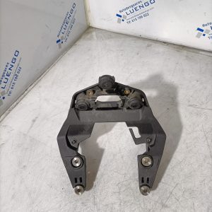 Soporte piloto trasero BMW F900 R 2021
