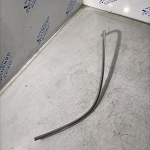 Embellecedor lado derecho Vespa LX 125 2014