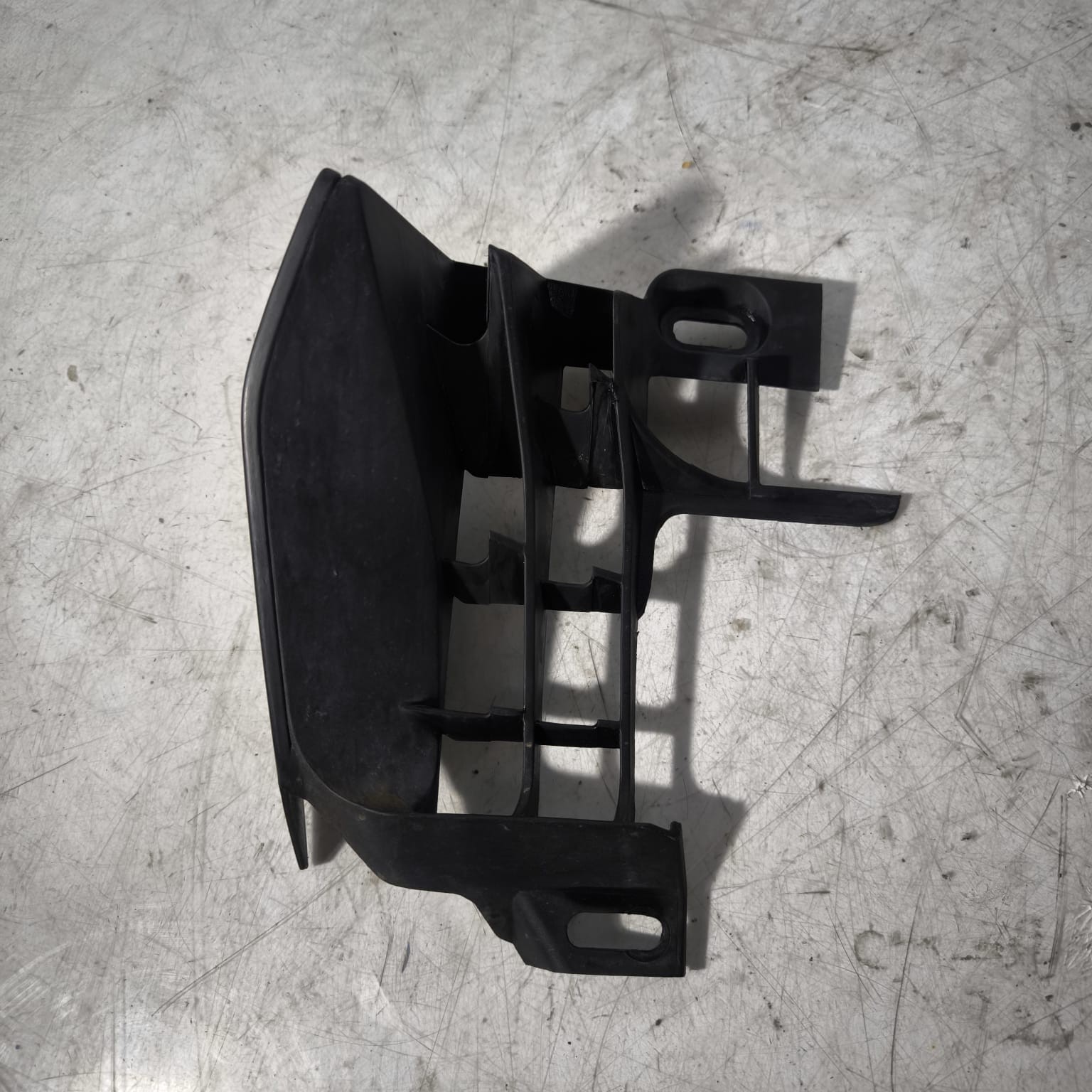 Cubre radiador derecho KTM 390 Duke 2021 - Imagen 2