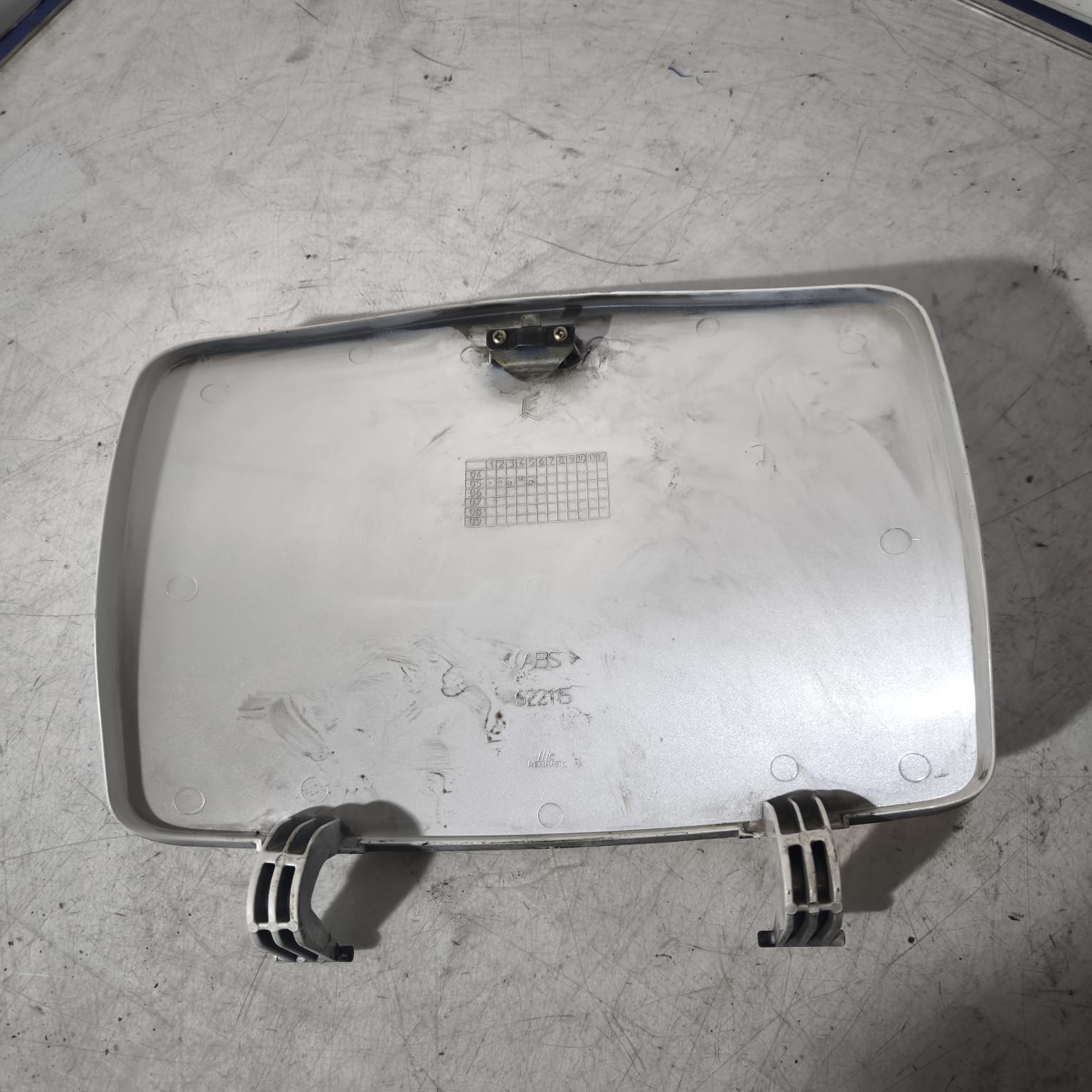 Tapa guantera Vespa LX 125 2014copia de - Imagen 2