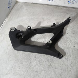 Triángulo escape Zontes 368G 2025